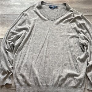 Vineyard Vines Men's Heather Gray V-Neck Sweater